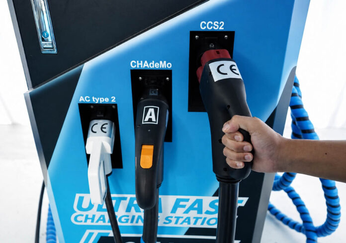 Berapa Lama Cas Mobil Listrik