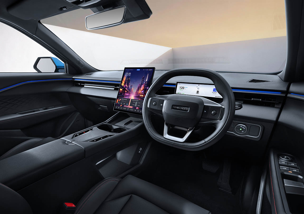 OMODA O4 AI Cockpit